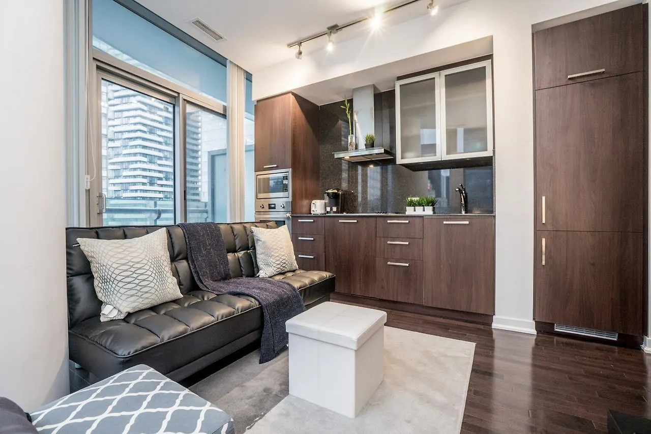 Aaira Suites York St Toronto 0*,  Kanada