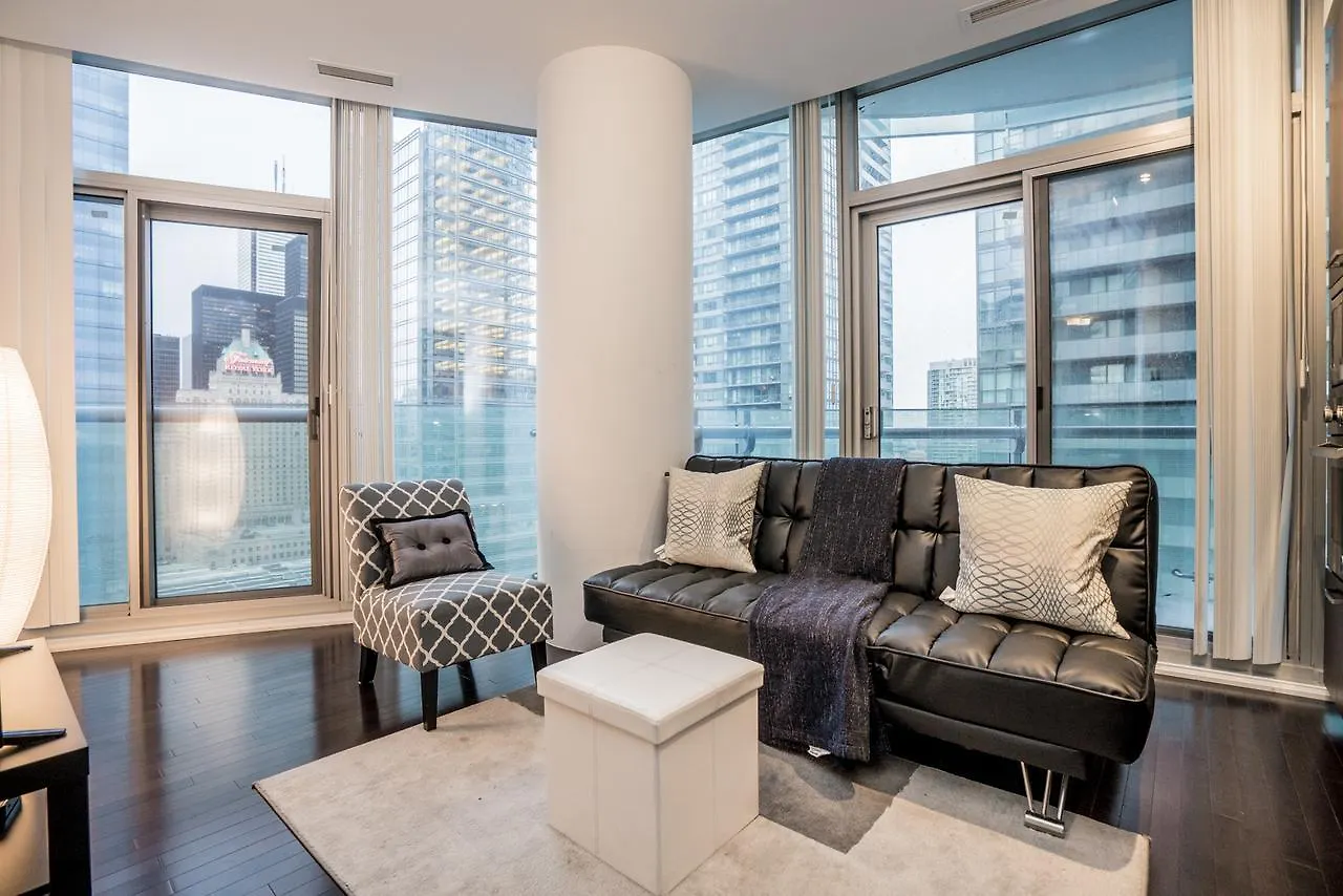 Aaira Suites York St Toronto